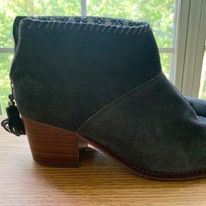 Toms Suede Boots